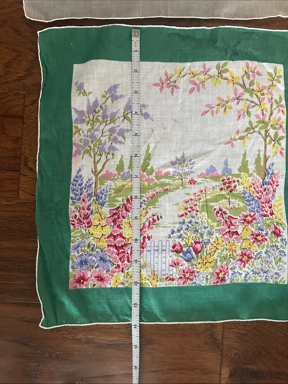 Vintage Garden Floral Square Scarf set